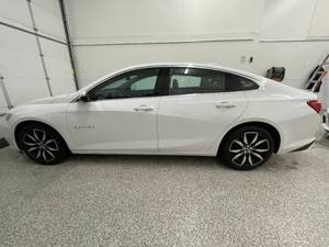 2017 Chevrolet Malibu LT - 2 OWNERS