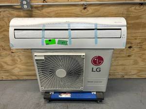 lot 76 image: LG 24,000 BTU 21 SEER Inverter Heat Pump - Long Piping (Indoor Unit) with 20,000 BTU Multi F Inverter Heat Pump - Outdoor Unit