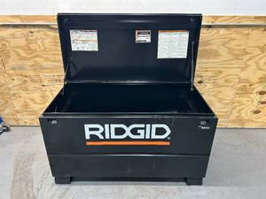 lot 80 image: RIDGID 48 in. W x 24 in. D x 28.5 in. H Universal Storage Chest (RD48)