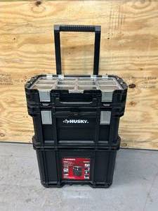 lot 54 image: HUSKY Rolling Tool Box