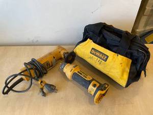 lot 23 image: DEWALT DW160 right angle drill  DEWALT Cordless cut out tool DCS551  bag.