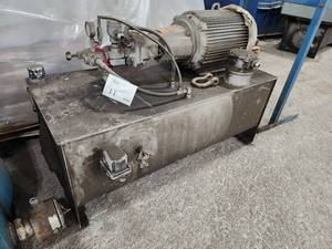 lot 11 image: Lincoln Electric Ultimate E1 Hostile Duty 30-HP 3-Phase Hydraulic Power Unit