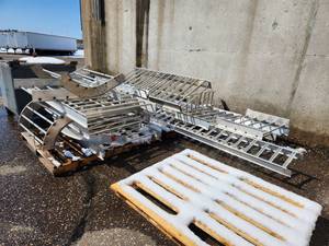 lot 34 image: Lot of (8) B-Line Industrial Aluminum CableHose LadderTray