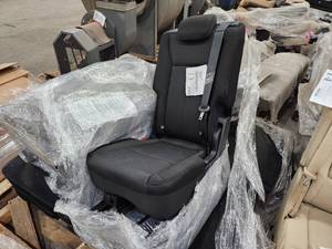 lot 13 image: Lot of (3) 2019 Ford Expedition Driver-Side Rear Seats