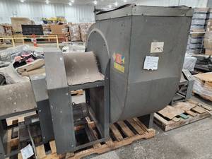 lot 7 image: Peerless 300J Electric Blower