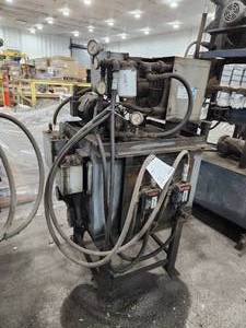lot 21 image: Hydraulic Unit with Radiator (Young Radiator Company)