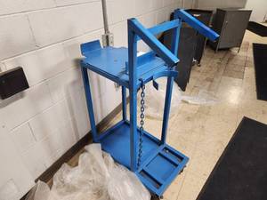 lot 88 image: 48 Metal Welding Cart