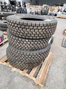 lot 100 image: Lot of (4) Double Coin RLB450 29575R22.5 All Steel Radial Tires