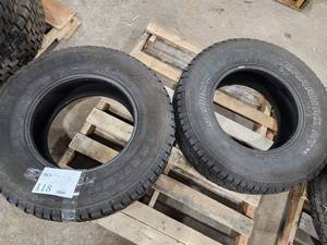 lot 118 image: Lot of (2) Sailun Terramax AT LT28570R17 Tires