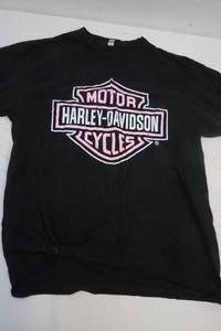 lot 232 image: Harley Davidson t shirt