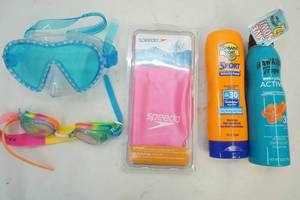 lot 235 image: swimming supplies