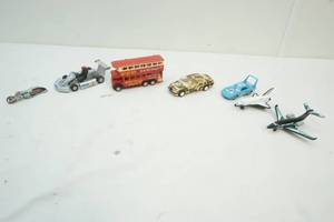 lot 14 image: Cast Metal Toys