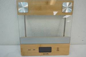 lot 49 image: Taylor Digital Kitchen Scale