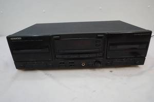 lot 121 image: Kenwood cassette deck