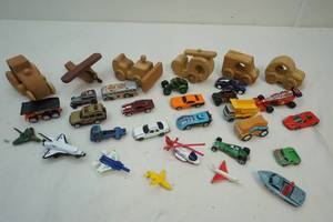 lot 152 image: toys