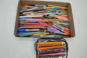 lot 194 image: Colored Pencils