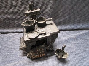 Vintage Queen Cast Stove