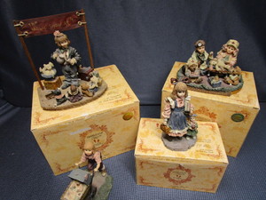 Yesterdays Child Figures