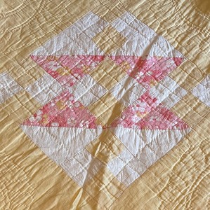 lot 230 image: Vintage Yellow Quilt with Pink and White Accents