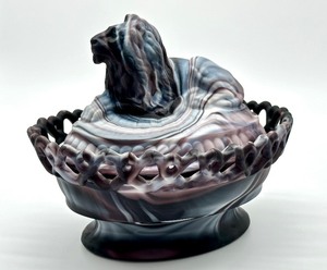 lot 79A image: Vintage Purple Imperial Slag Glass Lidded Lion Candy Dish