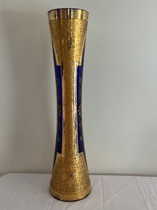 lot 12 image: Gorgeous Vintage Tall Cobalt Blue Vase with Gold Detailing