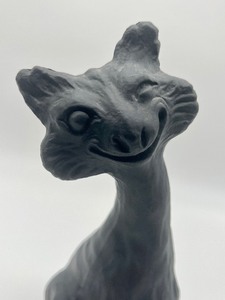 lot 59 image: Fenton Glass Black Matte Alley Cat Figurine