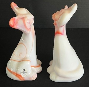 lot 112 image: Pair of Fenton Happy Cat Slag Glass Figurines