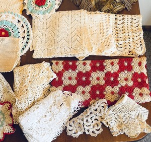 lot 240 image: Vintage Linens, Lace, Doilies and More