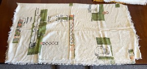 lot 249 image: Variety of Vintage Tablecloths