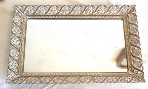 lot 267 image: Vintage Vanity Tray, Dresser Boxes, Trinket Box and More