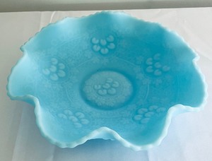 lot 331 image: Vintage Fenton Blue Satin Ruffled Cherry Blossom Patterned Glass Bowl
