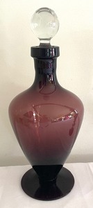 lot 338 image: Vintage Cambridge Glass Amethyst Decanter and 8 Stemmed Glasses