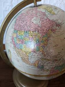 lot 134 image: Vintage Cram Rotating Globe