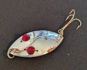 lot 152 image: Assorted Vintage Fishing Lures