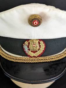 lot 171 image: Vintage Belgian Police Hat