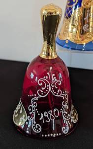 lot 199 image: Painted Murano Glass Bells and Basket