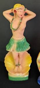 lot 369 image: Vintage Chalkware Ship and Lovely Ladies