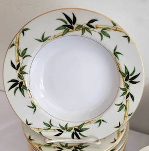 lot 504 image: Selection of Bali Hai Pattern Kent China