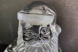 lot 520 image: Viking Glass Santa Figure