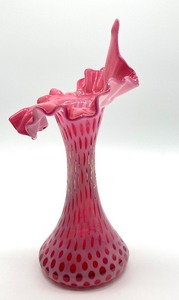 lot 208A image: Vintage Fenton Jack in the Pulpit Vase