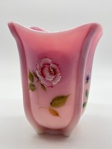 lot 204A image: Fenton Hand Painted Pink Vase
