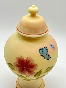 lot 205A image: 2003 FAGCA Fenton Burmese Glass Butterfly and Flowers Temple Jar