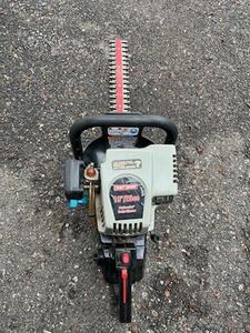 lot 72 image: Used Craftsman 19  25cc Bushwacker Hedge Trimmer