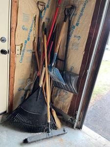 lot 73 image: Used Yard Tools - Shovels, Rakes, Broom, Branch Trimmer, and More