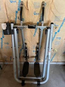 lot 79 image: Vintage Tony Littles Gazelle Freestyle Elite Fitness Trainer