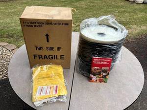 lot 92 image: Ronco Food Dehydrator