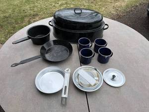 lot 95 image: Camping Cookware Lot