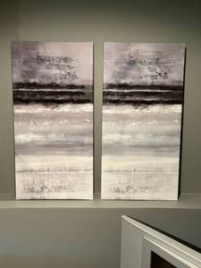 lot 6 image: 18 x 36 Decorative Wall Painting Set
