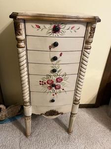 lot 189 image: 36 Decorative Jewelry Armoire