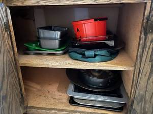 lot 266 image: Kitchen Cupboard Contents - Faberware Cooking Pans and More
